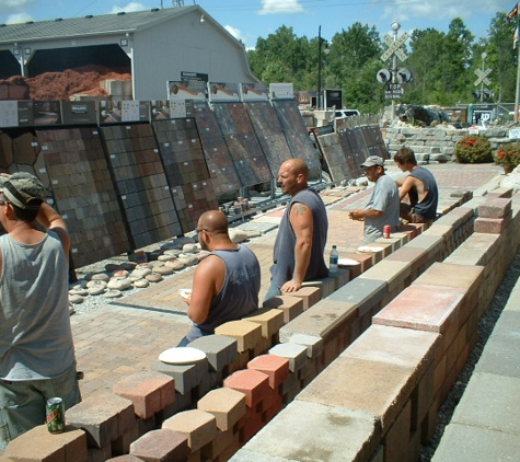 Rocks 'n' Roots Landscape & Pond Supplies - Washington, MI