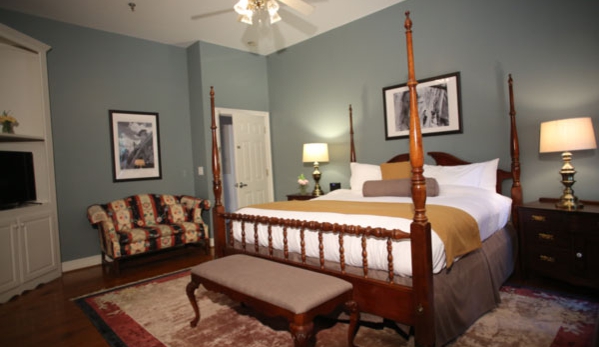 Stone Mountain Manor - Stone Mountain, GA. Hotel