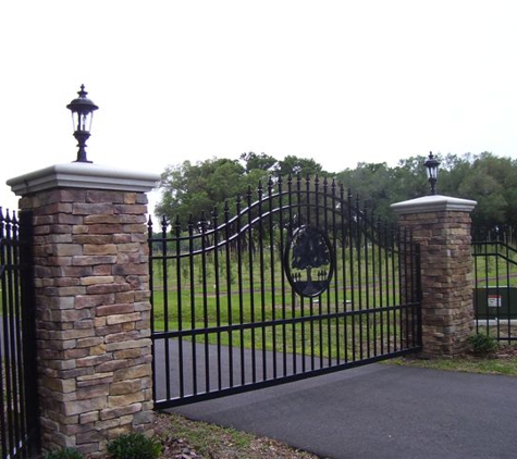 Gates Elegante - Gainesville, FL