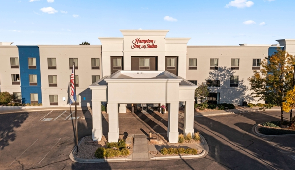 Hampton Inn & Suites Greeley - Greeley, CO