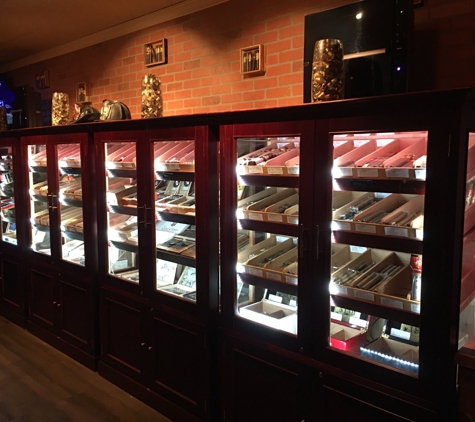 Vintage Havana Cigar Lounge - Ridgecrest, CA