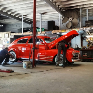 Big John's Brake & Alignment Service - Saint Petersburg, FL