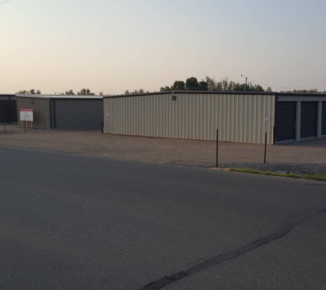 BK Storage Units - Surrey, ND