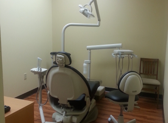 A Street Dental Clinic - Auburn, WA