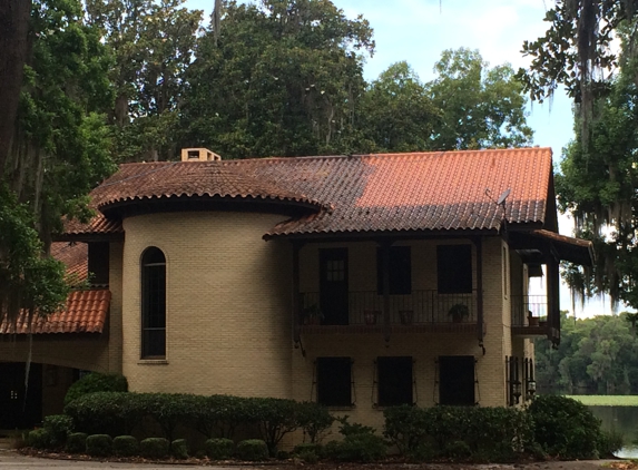 Elliott Ortiz's Pressure Washing - East Palatka, FL