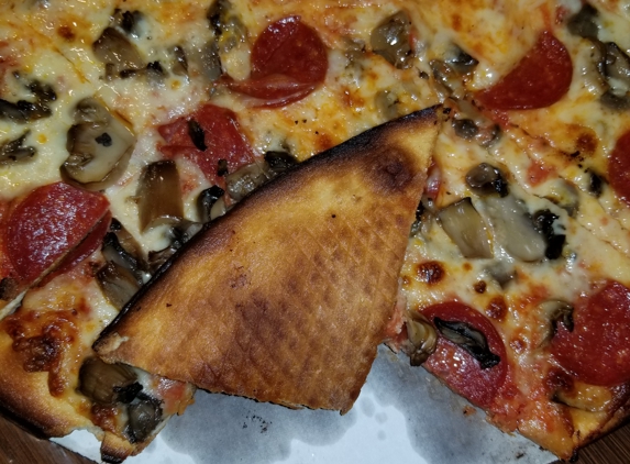 Barton's Pizzeria - Highland, IN