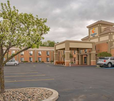 Comfort Inn Huntington Near University - Huntington, IN