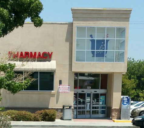 Walgreens - Van Nuys, CA