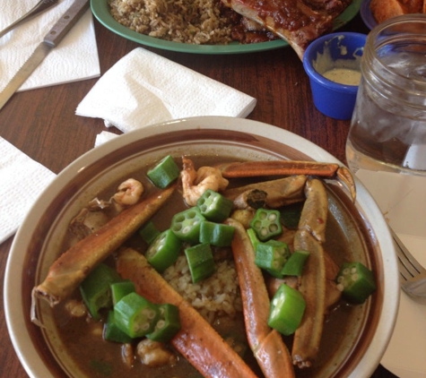 LeeEsther's Creole and Cajun Cooking - Palmdale, CA