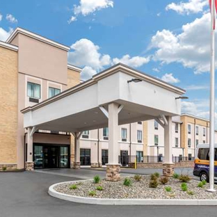 Comfort Inn & Suites Schenectady -Scotia - Schenectady, NY