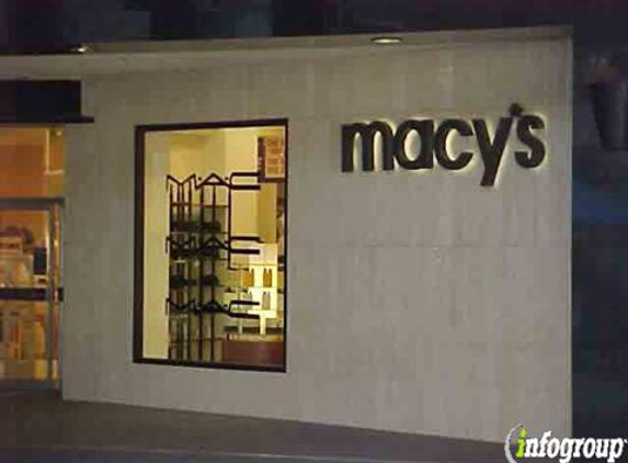 Macy's - Sacramento, CA