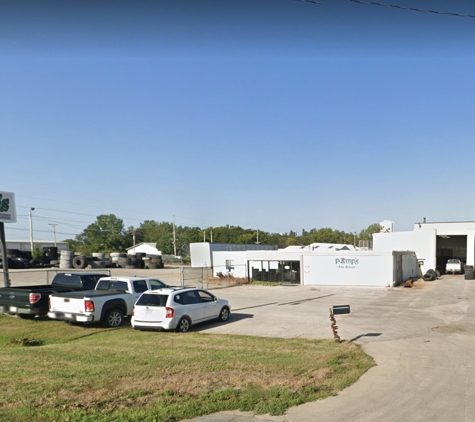 Pomp's Tire Service - Cedar Rapids, IA