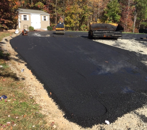 Henry's Asphalt paving