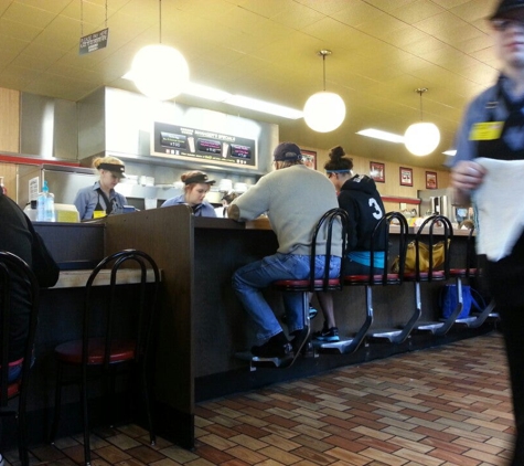 Waffle House - Hendersonville, TN