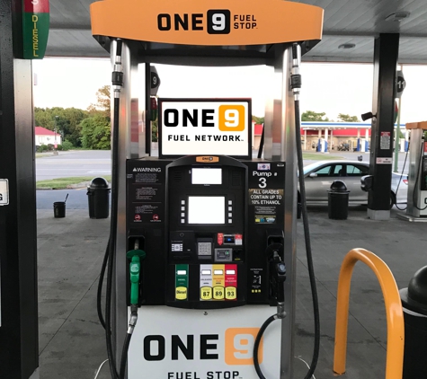 ONE9 Travel Center - Cookeville, TN