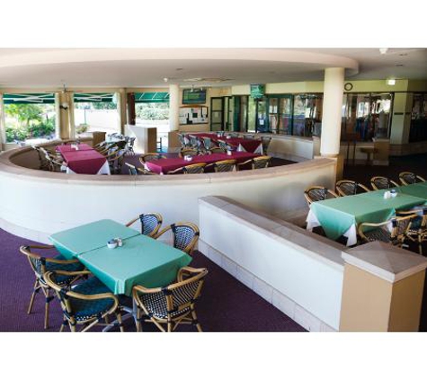 Arundel Hills Country Club - Arundel, QLD