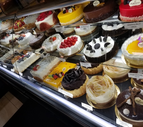 Porto's Bakery & Cafe - Glendale, CA