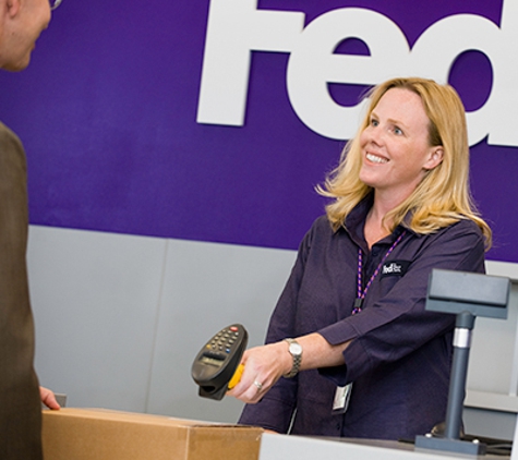 FedEx Ship Center - San Diego, CA
