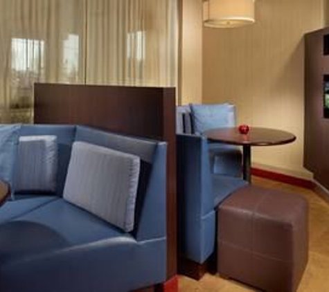 Courtyard by Marriott - Clarksville, TN