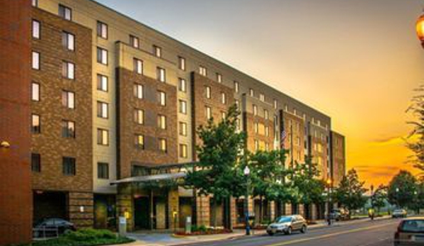 Lafayette Park Hotel & Suites - Trenton, NJ