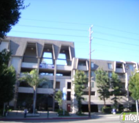 Woodcliff Apartment Homes - Los Angeles, CA