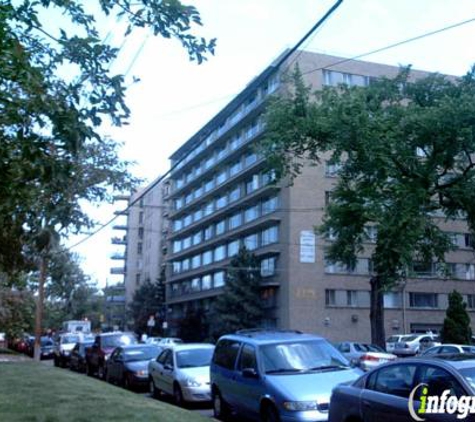 The Executive House Apartments - Denver, CO