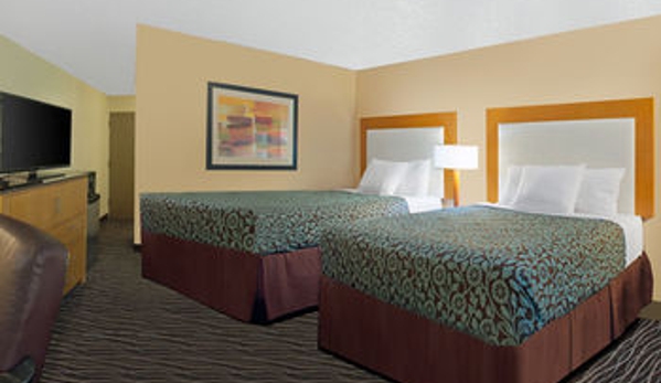 Days Inn by Wyndham Yakima - Yakima, WA