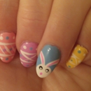 Linh's Nails - Nail Salons