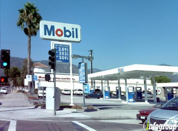 Mobil - Arcadia, CA