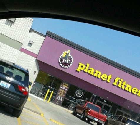 Planet Fitness - Clarksville, IN