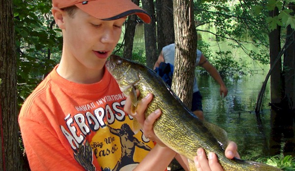 En Gedi Campground River Resort and Canoe Rental - Leonidas, MI