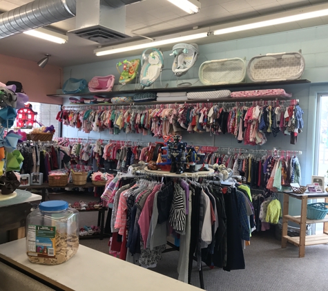 Beedashing Children Consignment Boutique - Mountain Home, ID