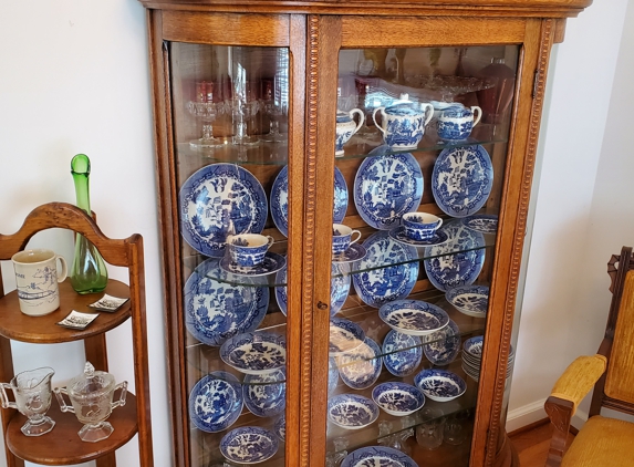 Calhoun Auction & Estate Sales LLC - Calhoun, GA. Antique cabinets, Vintage pottery