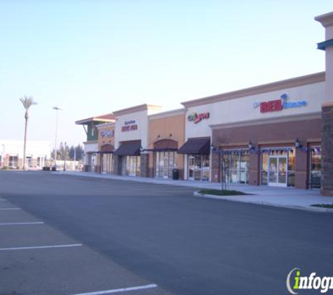 Payless ShoeSource - Clovis, CA