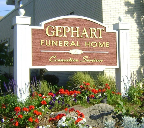 Gephart Funeral Home, Inc. & Cremation Services - Bay City, MI