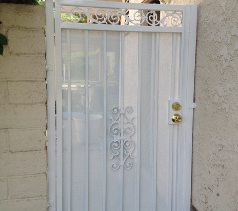 Choice Roll Up Door - Los Angeles, CA. Iron Gate - Choice Roll Up Door