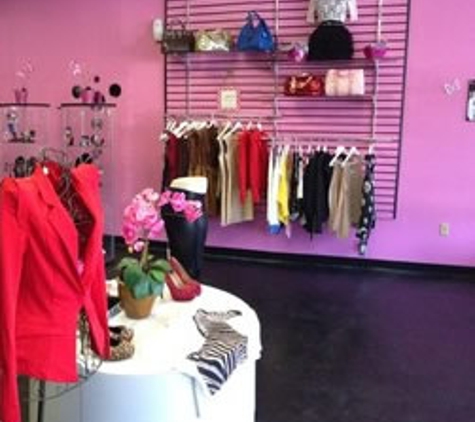 Pink Fridays Boutique - Morrow, GA