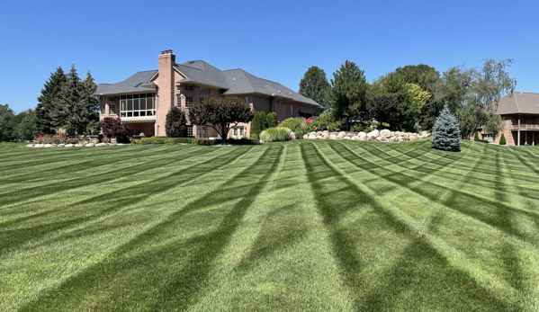 Dynamic Lawn & Landscape - Sterling Heights, MI