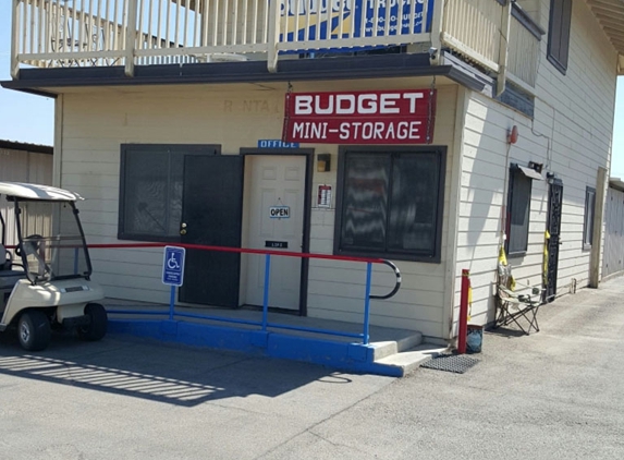 Budget Mini Storage - Hanford, CA