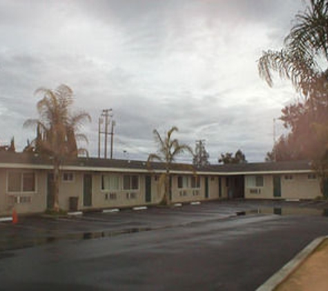 King's Inn Motel - Kingsburg, CA