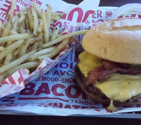 Smashburger - Avondale, AZ. bacon cheeseburger & smash fries