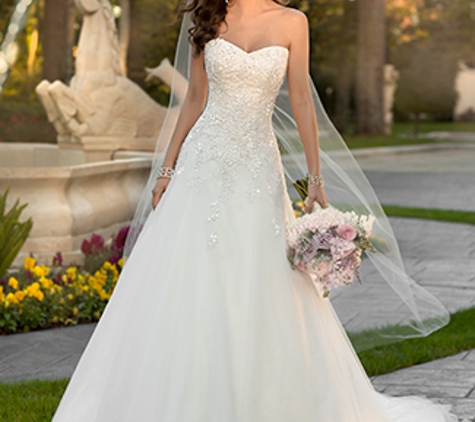 Wonderland Bridal Couture - Margate, FL