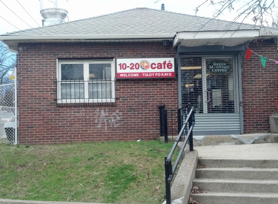 1020 Cafe - New Hyde Park, NY. Wholesaler of Philippine Sweets & Caterer