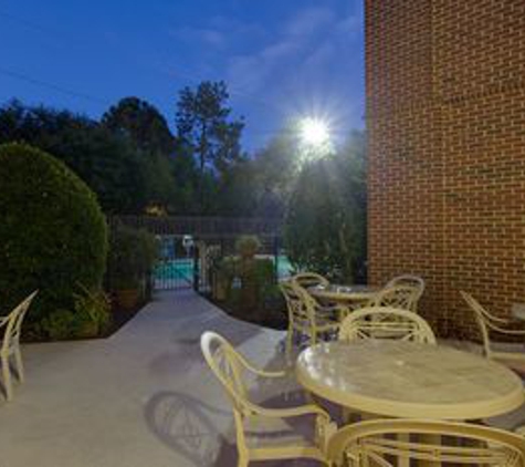 Holiday Inn Express & Suites Columbia-I-20 @ Clemson Rd - Columbia, SC