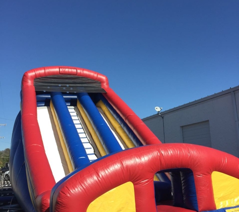 Hoppity Hop Inflatables - Hendersonville, TN