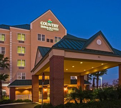 Country Inns & Suites - Tampa, FL