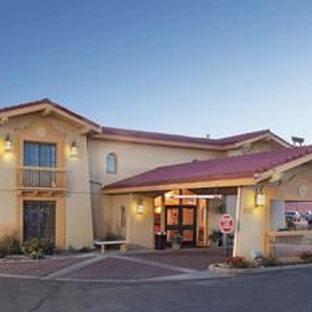 Baymont Inn & Suites - Rock Springs, WY