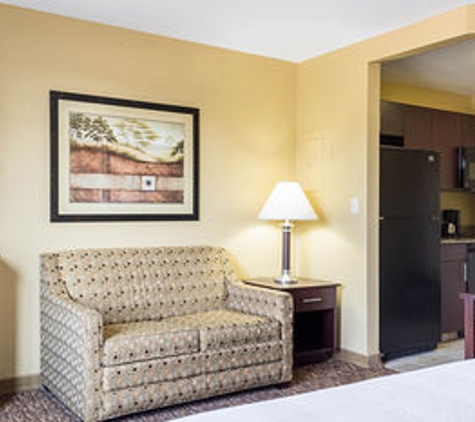 MainStay Suites - Minot, ND