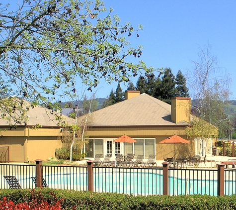 Park Ridge Apartment Homes - Rohnert Park, CA