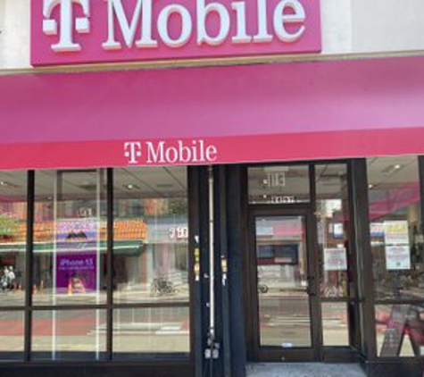 T-Mobile - Ridgewood, NY